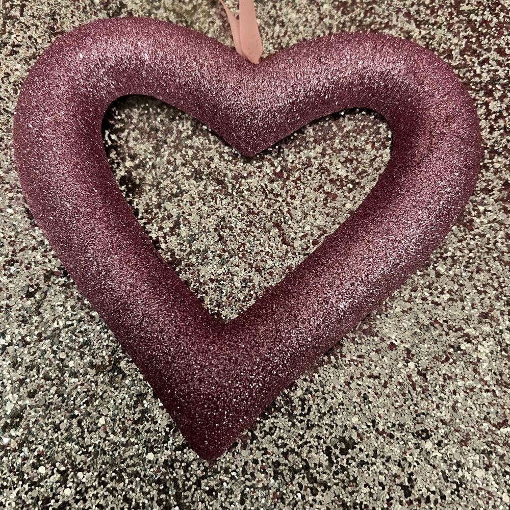 BLING GLITTER STYROFOAM HANGING HEART PINK